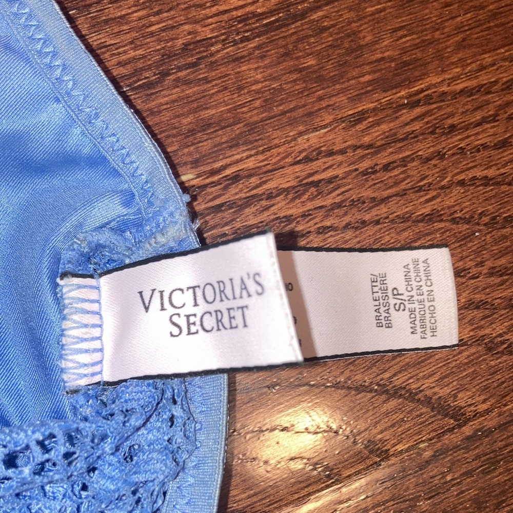 Victoria’s Secret Bralette - Picture 3 of 3
